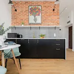 Apartment Heart Of The Old Town Royal By Renters Warsaw