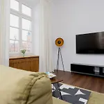 Apartment Heart Of The Old Town Royal By Renters *
