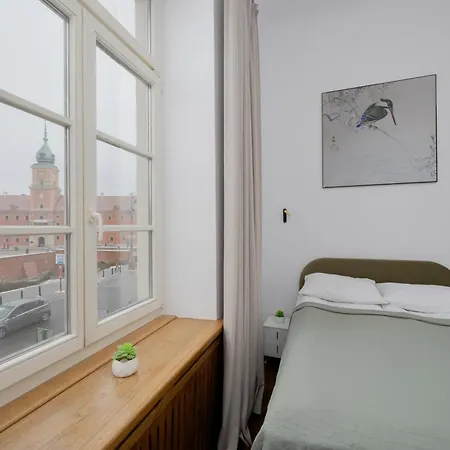 Heart Of The Old Town Royal By Renters